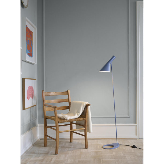 Louis Poulsen AJ vloerlamp V3 White