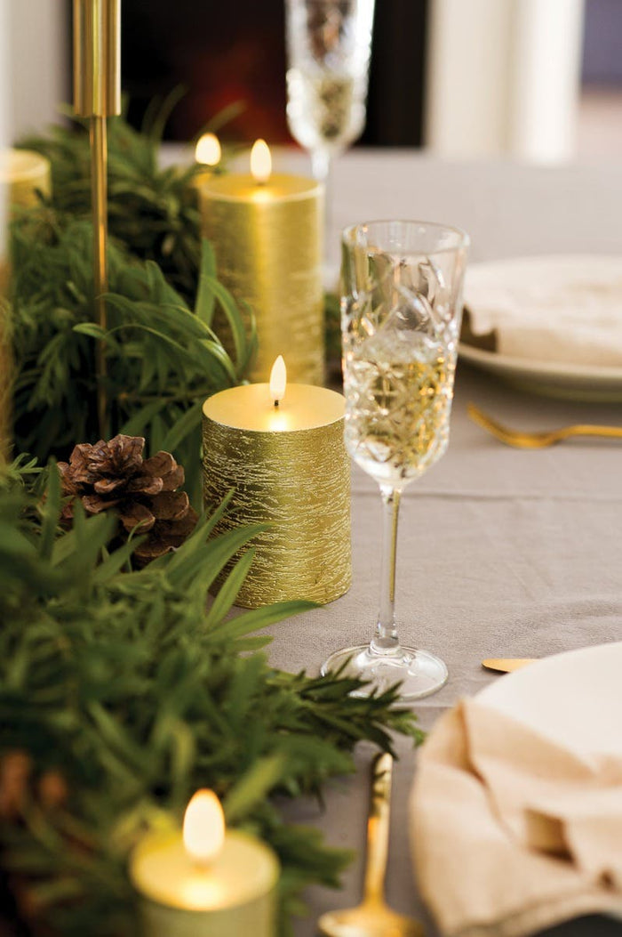 Uyuni Led Rustieke Kaars Goud - 7,8x15cm