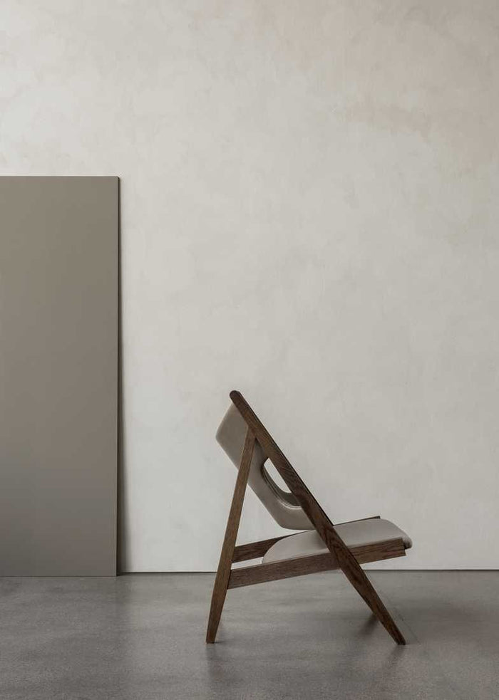 Audo Copenhagen Knitting fauteuil naturel eiken leder Dunes Cognac