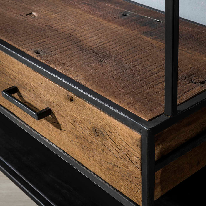 by fonQ  Nino Garderoberek - 9 haken