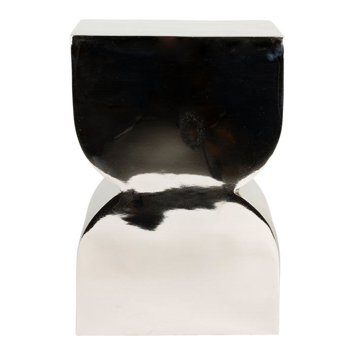 321748-x00-202312120922-C.jpg (7702665) 