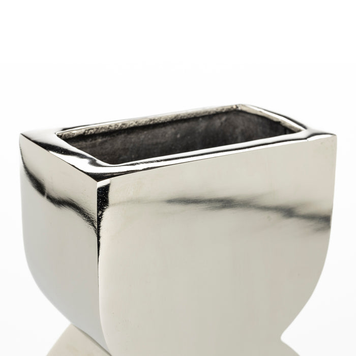 321762-x05-202312121622-C.jpg (7703617) 