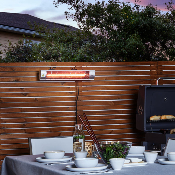 Beliani - BROMO - Terrasverwarmer - Zilver - Aluminium