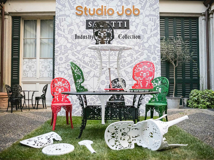 Industry Garden tuinstoel met armleuning wit