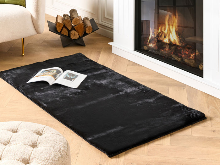 Beliani - MIRPUR - Shaggy vloerkleed - Zwart - 80 x 150 cm - Polyester