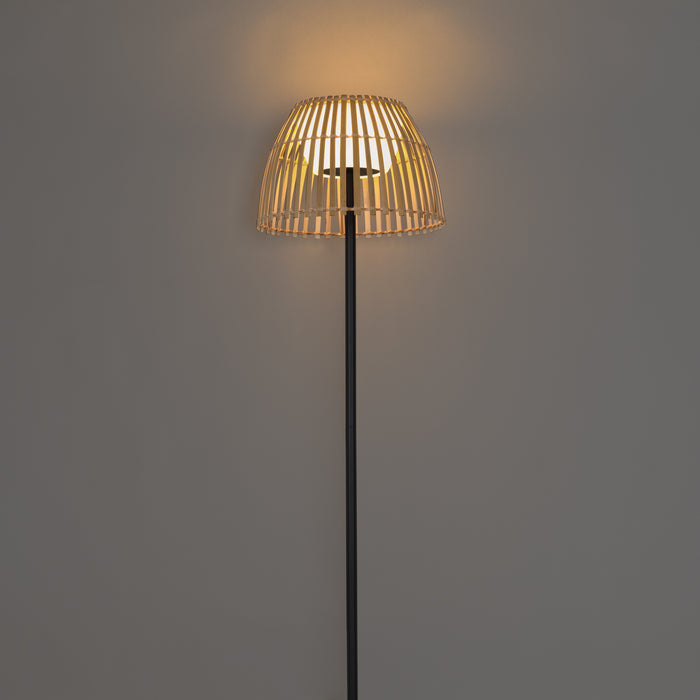 QAZQA Landelijke buiten vloerlamp zwart met bamboe incl. LED - Kaiser