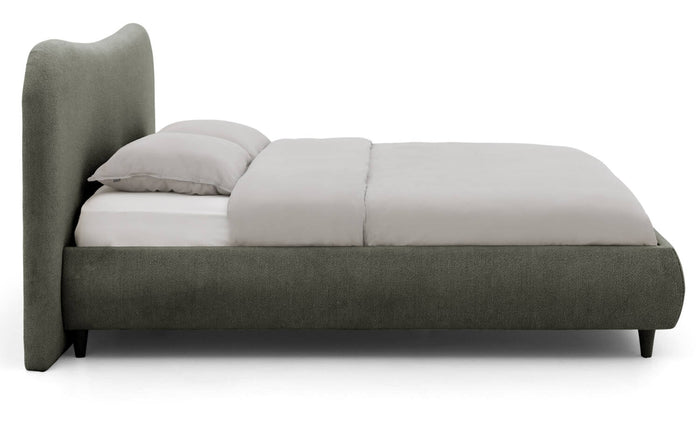 Goossens Bedframe Pecaro - 180 x 200 - Alpine thyme 206 - Bouclé