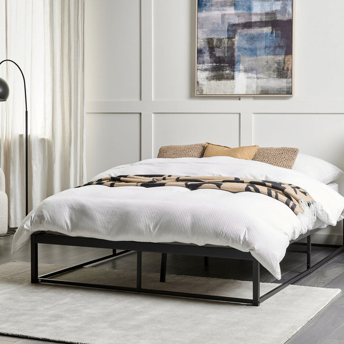 Beliani - VIRY - Tweepersoonsbed - Zwart - 140 x 200 cm - Metaal
