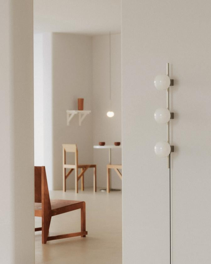 Frama Ovoid Triple wandlamp staal