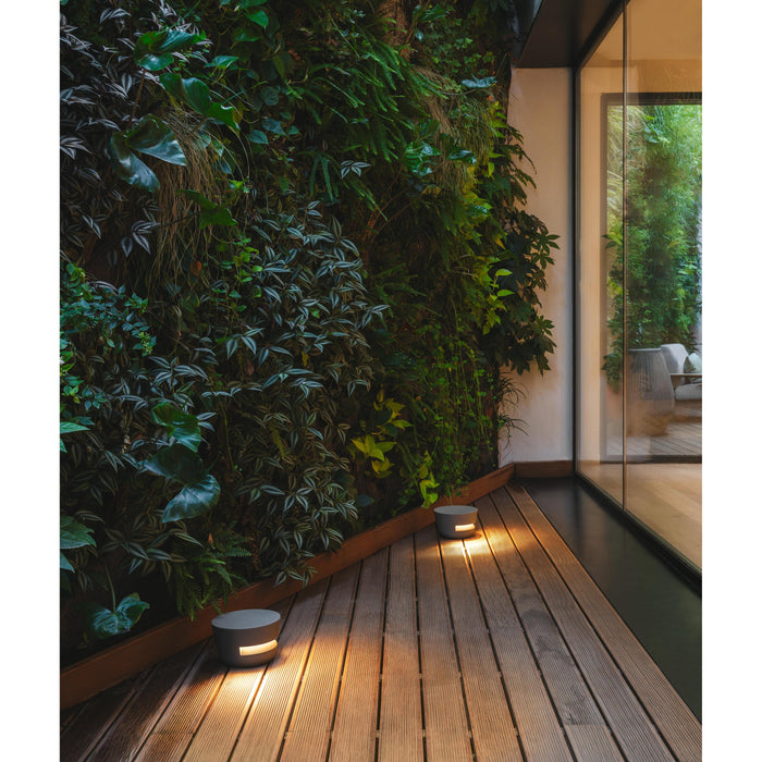 Dots Outdoor 4695 vloerlamp LED Ø20 beige D1