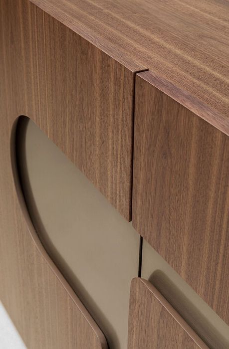 Kare Design Bravo Dressoir 3-Deurs - Walnoot