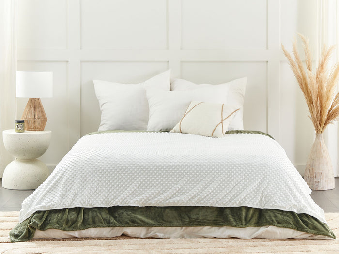 Beliani-CALLISTO-Verzwaringsdeken hoes-Wit-135 x 200 cm-Polyester