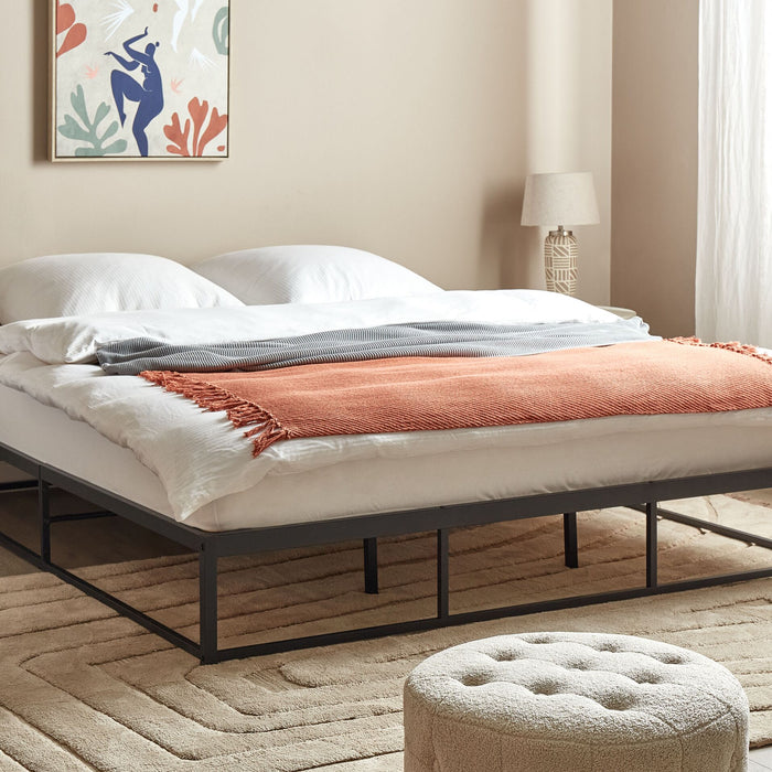 Beliani - VIRY - Tweepersoonsbed - Zwart - 180 x 200 cm - Metaal