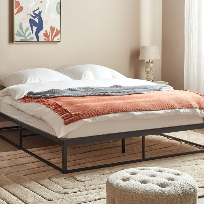 Beliani - VIRY - Tweepersoonsbed - Zwart - 160 x 200 cm - Metaal