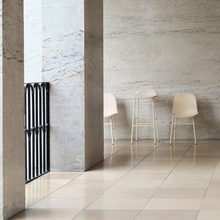 Normann Copenhagen Form Stoel - Staal - Crème