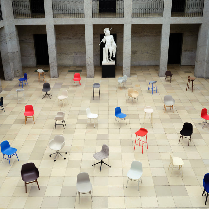 Normann Copenhagen Form Stoel - Staal - Bright Red