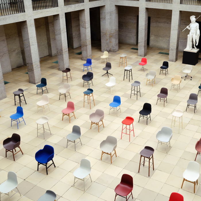 Normann Copenhagen Form Stoel met Armleuning - Staal - Bright Blue