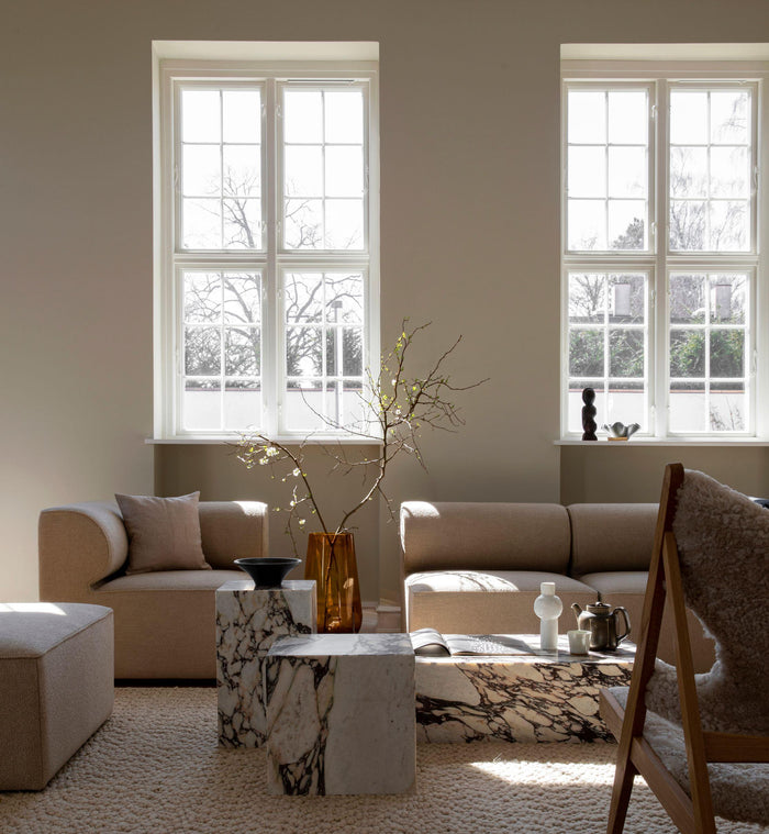 Audo Copenhagen Plinth Tall bijzettafel 30x30 Calacatta Viola marmer