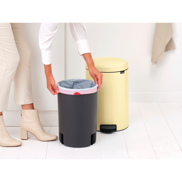 Brabantia NewIcon Pedaalemmer 20 L - Mellow Yellow