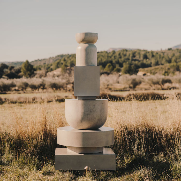 Kave Home - Rustella salontafel in cement 35 x 35 cm