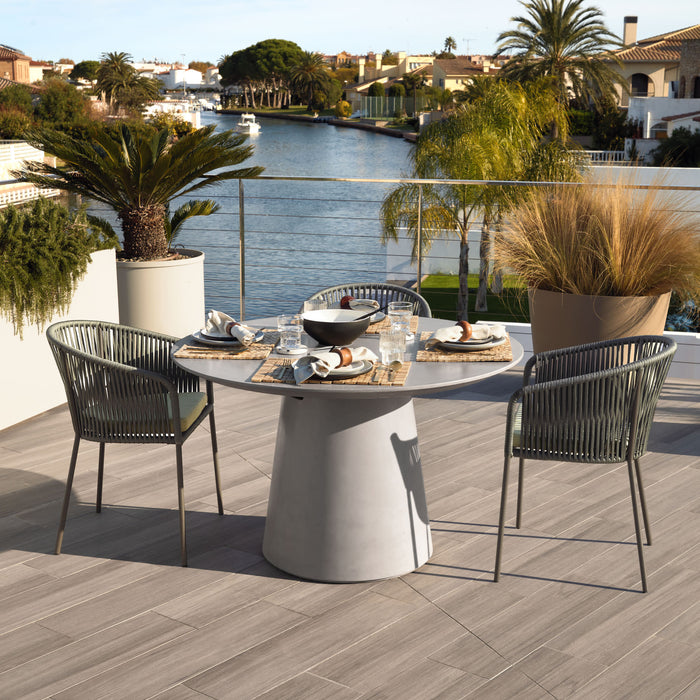 Kave Home - Yanet groene touwstoel met gegalvaniseerde stalen poten