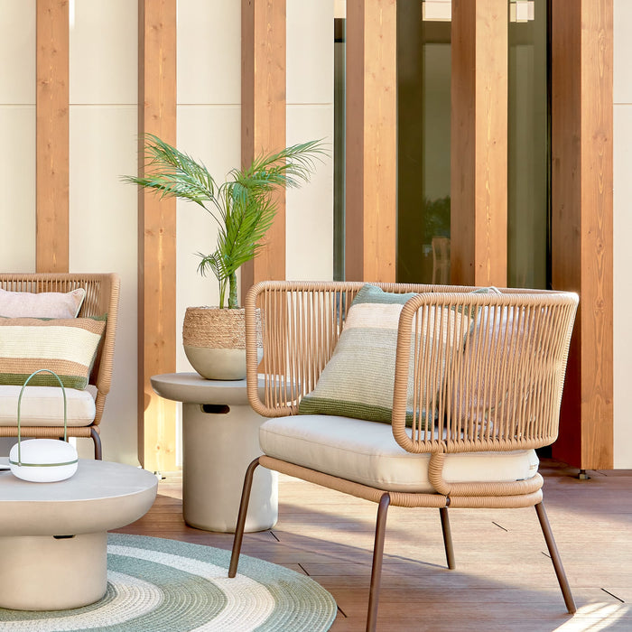 Kave Home - Nadin fauteuil in beige koord met gegalvaniseerde stalen