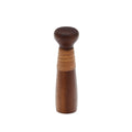 Kave Home - Pepermolen Sardis van FSC 100% acaciahout en rotan 22,9 cm