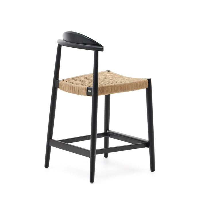 Kave Home - Kruk Nina van massief acaciahout zwarte afwerking en beige