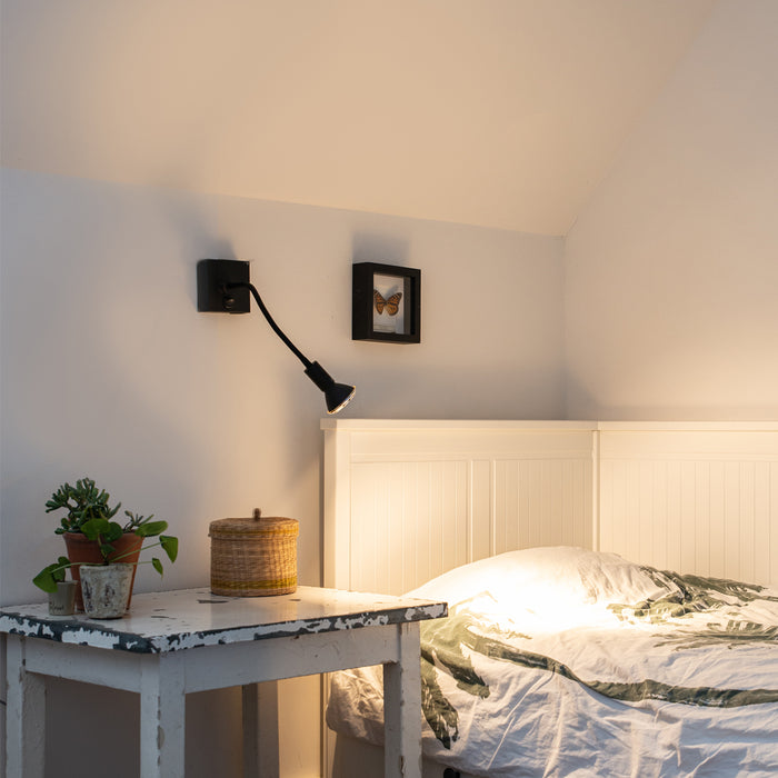 QAZQA Moderne flexibele wandlamp USB zwart - Zeno