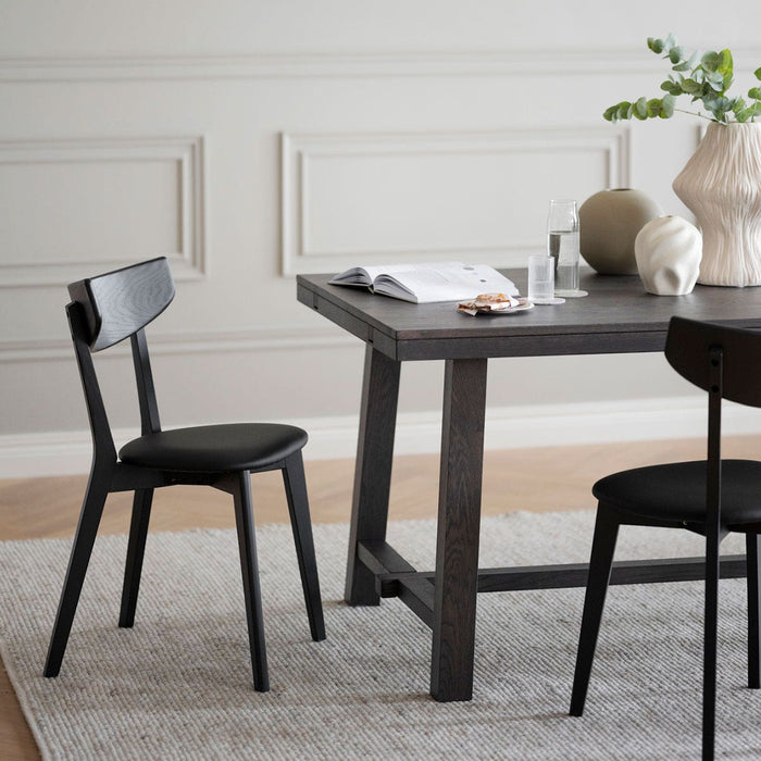 Rowico Home Ami Eikenhouten Eetkamerstoel Zwart - Zwart Zitkussen