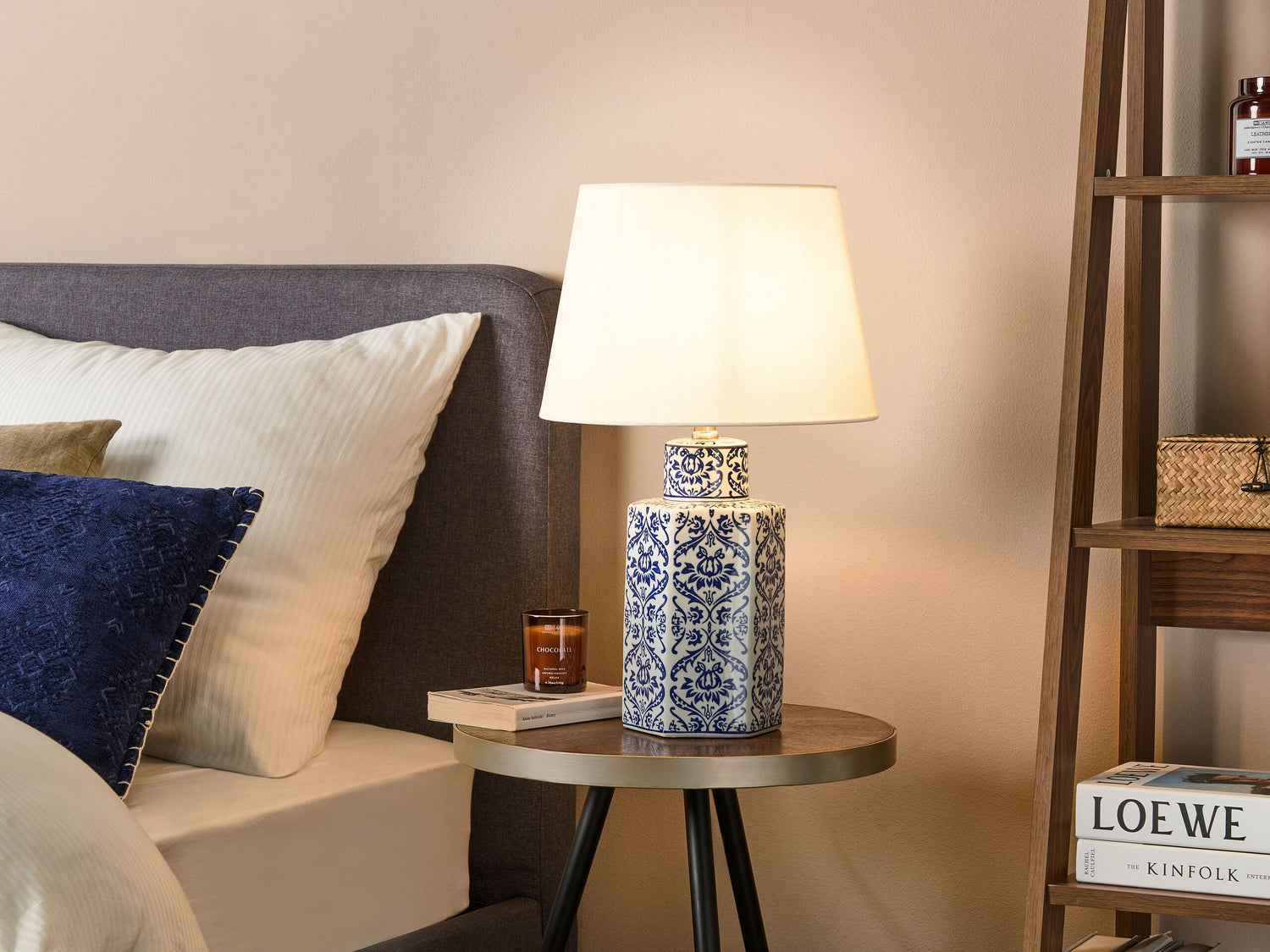 Beliani - MARCELIN - Tafellamp - Gebroken wit - Porselein