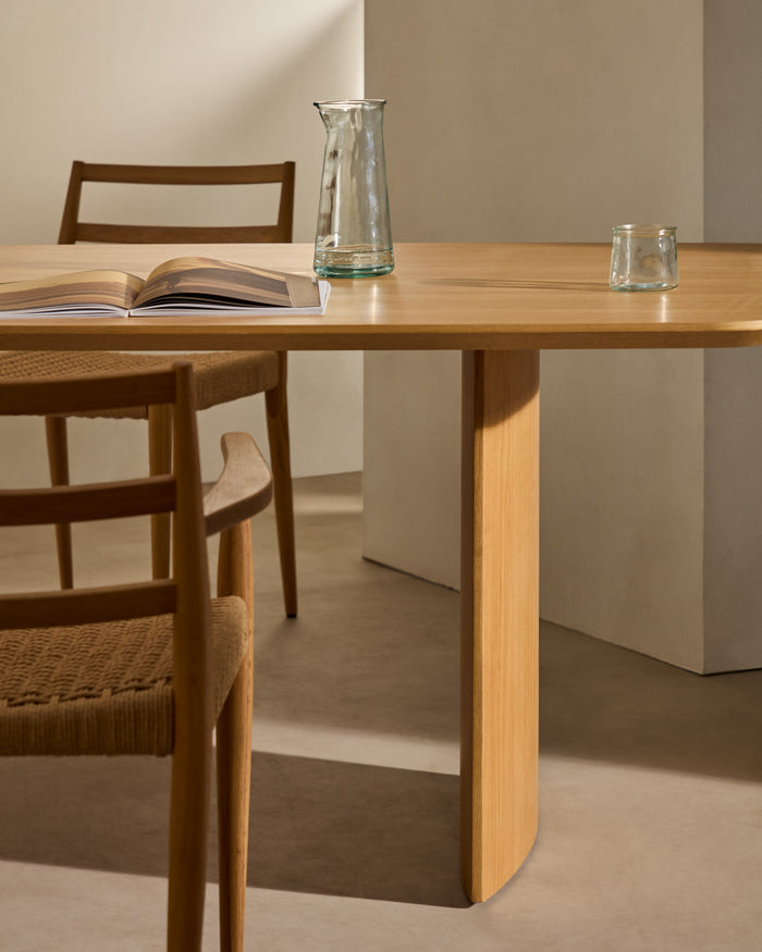 Kave Home - Litto tafel van eikenfineer 240 x 100 cm