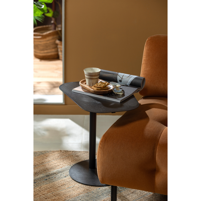 WOOOD Bijzettafel Lia - Metaal - Zwart - 50x50x38