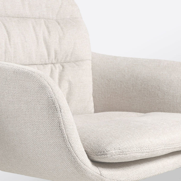Nolon Nena-Mia Eetkamerstoel Beige - met Armleuning - Houten Poten