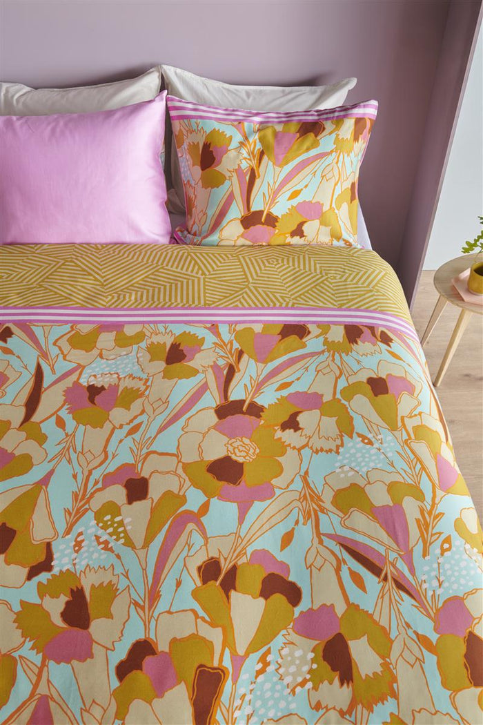 Oilily Carnation Clash  Dekbedovertrek - 240x200/220 - Multi