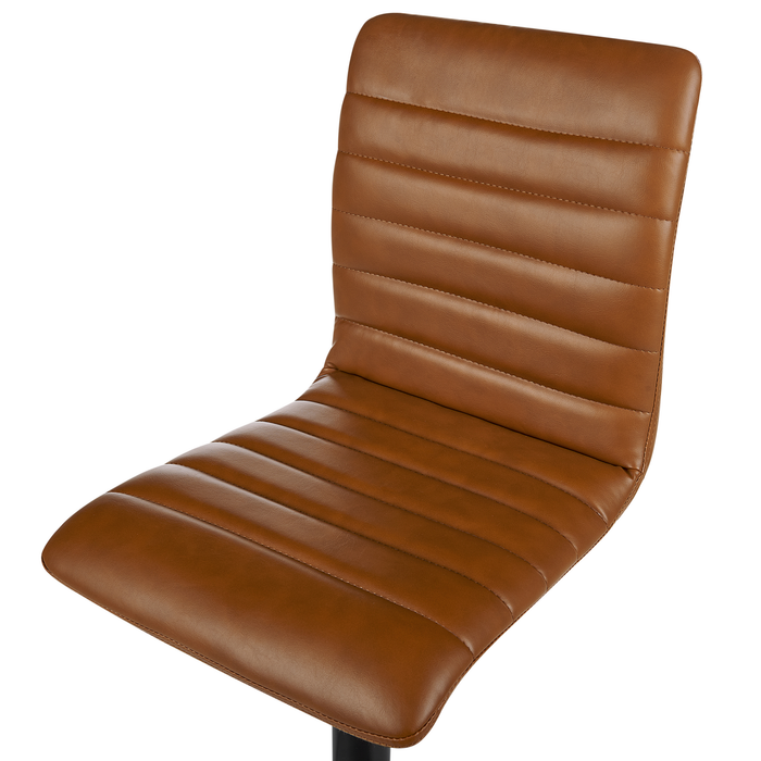 Beliani - LUCERNE II - Barkruk set van 2 - Goudbruin - Kunstleer