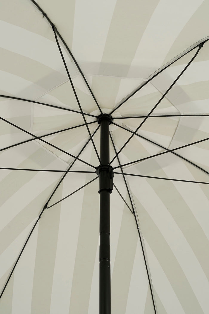 In The Mood Collection Osborn Parasol - H238 x Ø220 cm - Lichtgroen