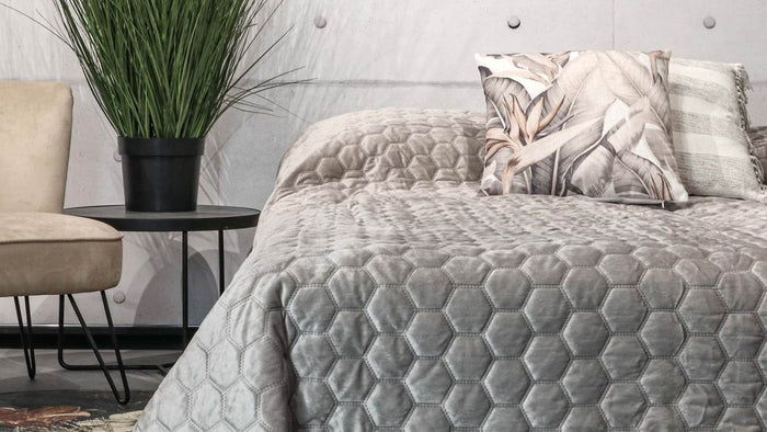 Unique Living - Bedsprei Peggy 240x280cm light grey