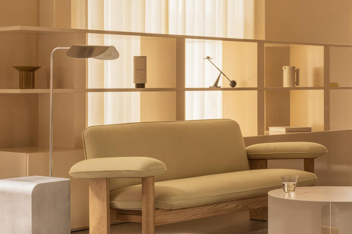 Audo Copenhagen Brasilia 2-zits bank naturel eiken Sheepskin Sahara