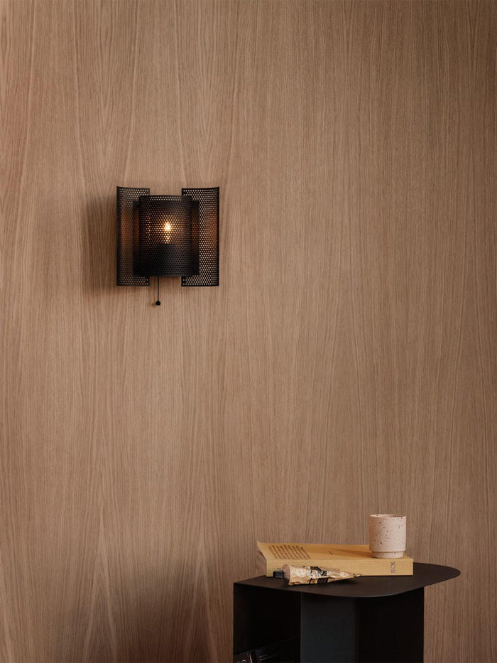 Northern Butterfly Perforated wandlamp wit