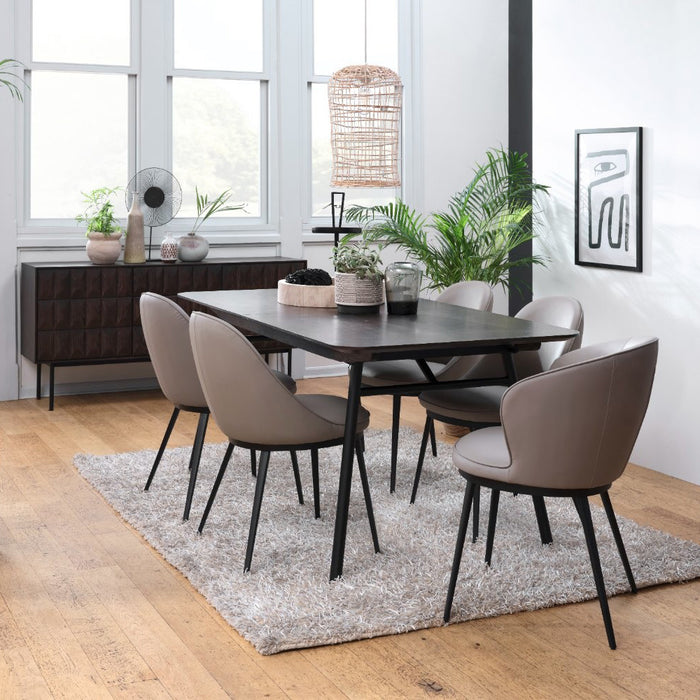 326696-x04-202410251123-A.jpg (9326401) 