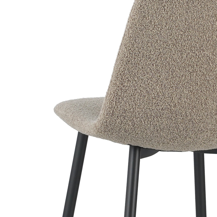 by fonQ basic Sweep Eetkamerstoel Bouclé - Set van 4 - Latte