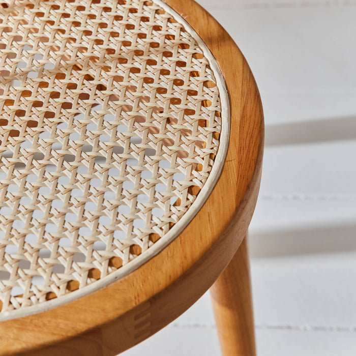 sweeek - Houten en rotan stoelen (set van 4)