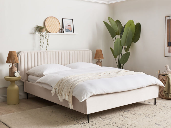 Beliani - BRIN - Tweepersoonsbed - Beige - 160 x 200 cm - Fluweel