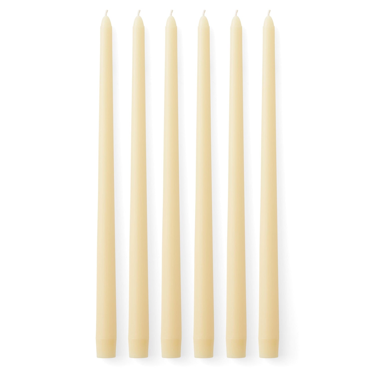 Audo Copenhagen Spire Smooth Tapered kaarsen H38 set van 6 Ivory