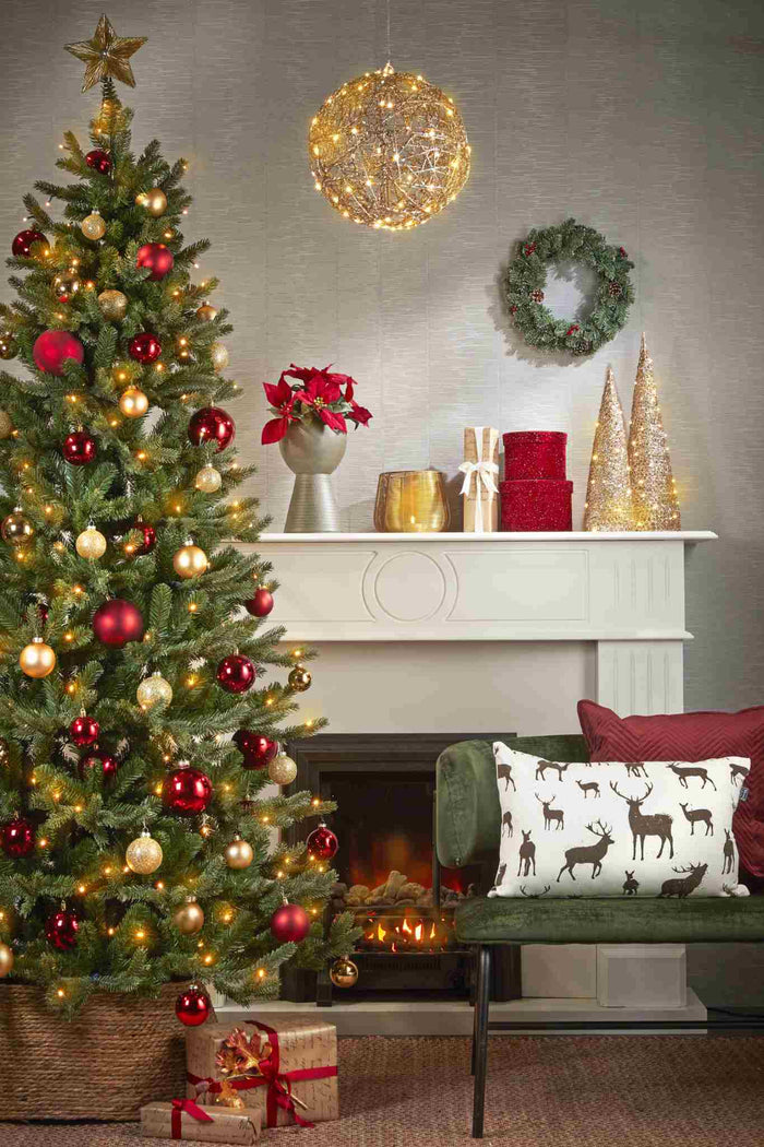 Triumph Tree Sherwood Kunstkerstboom Smal - LED - H185 x Ø107 cm Groen