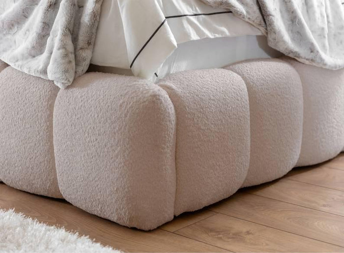 NADUVI Collection Bedframe Chusso bouclé met opbergvak 140 x 200 cm