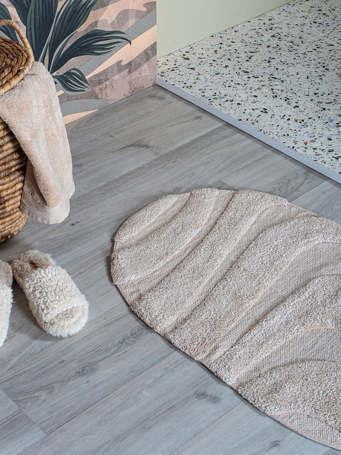 Veer Carpets - Badmat Beau - Beige Ovaal 50 x 80 cm
