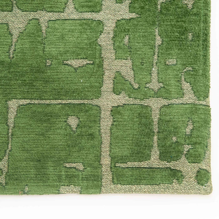 2_101139910-x03.jpg (9709272) 