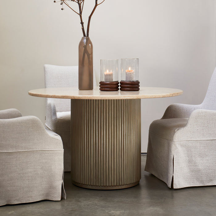 Rivièra Maison - Elegante ronde eetkamertafel in natuurlijk travertine en mangohout, 78 cm hoog